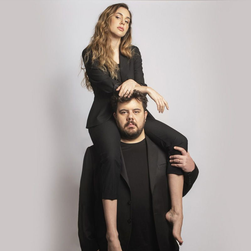 Berfu Yenenler, Eser Yenenler, Comedy, Join Live Events